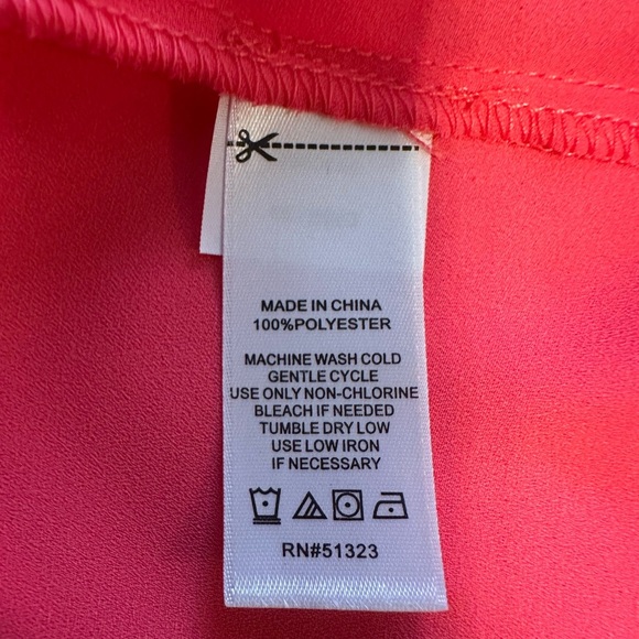 CeCe Pink Button Down Shirt with Notched Collar & Cuffed Sleeves Size Small NWT‎ - Picture 10 of 16